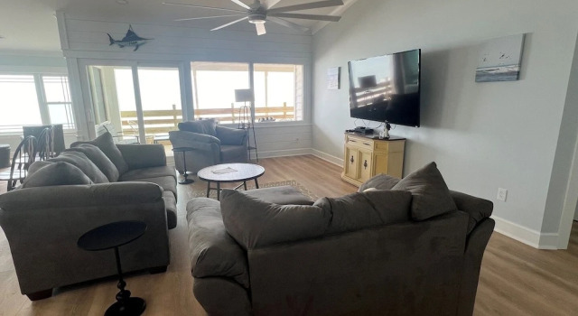 Boston Commons Penthouse 5 Bedroom Condo by RedAwning, Забронировать Дом для отпуска Коттеджи Южной Каролины, Коттедж