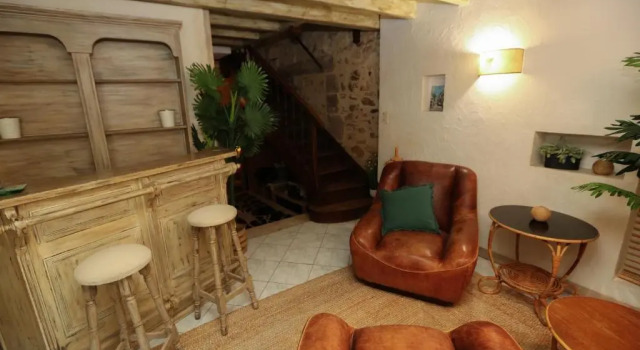Maison atypique dans cité médiévale, Забронировать Отель Сен-Макэр Entre-Deux-Mers