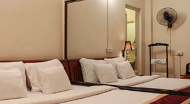 A25 Hotel - Doi Can 2
