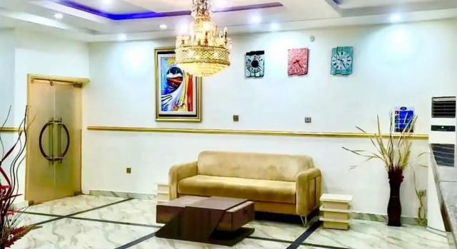 T Golden Villa Hotel, Boek Hotel Enugu Nigeria
