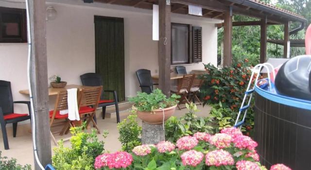 Студия Apartments Adelita