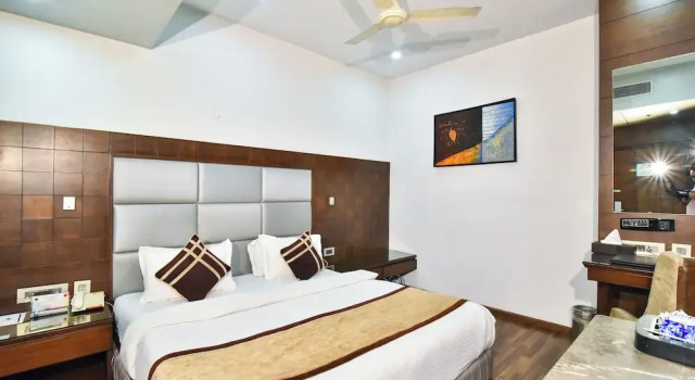 Номер Executive Sawera Grand Luxury Stay Near Golden Temple