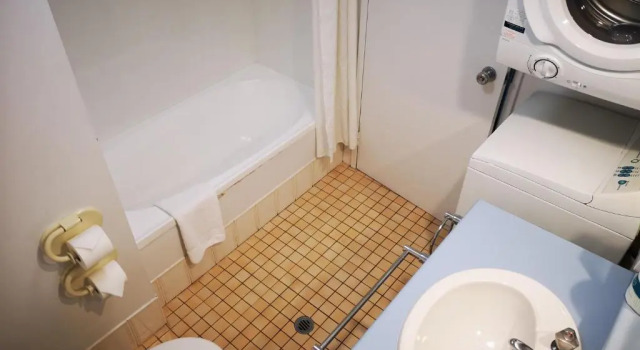 Апартаменты Abbey On Roma Hotel & Apartments