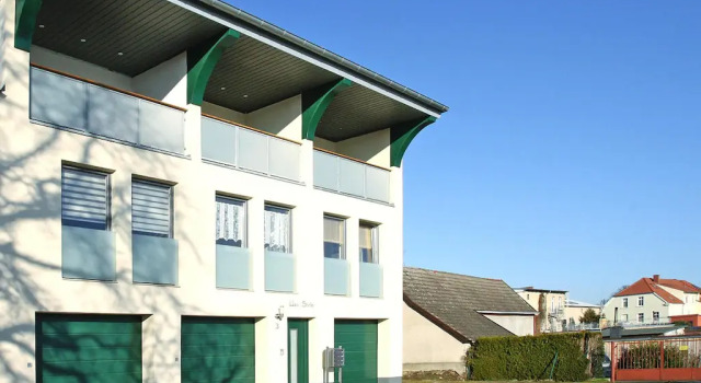 Ferienwohnung Seeblick, Malchow, Забронировать Апартаменты/квартира Отели Мекленбургское поозёрье с парковкой, Парковка