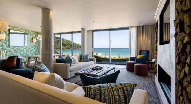 Вилла Carbis Bay and Spa Hotel