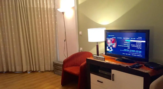 Апартаменты c 1 комнатой с балконом Raphael Apartments