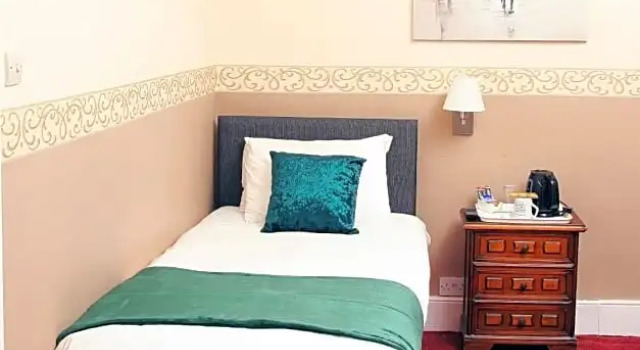 Номер Standard The Columbia Hotel