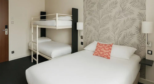 Семейный номер Standard c 1 комнатой Hôtel Albert Elisabeth Gare SNCF