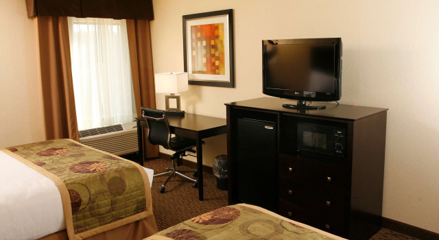Четырёхместный номер Standard Best Western Plus Goldsboro