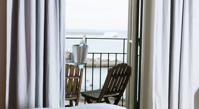 Standard Casal quarto varanda e com vista para o oceano Maritim Krog & Hotell