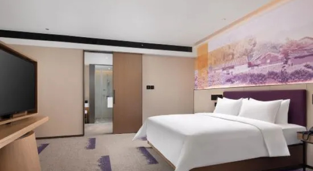 Люкс Hampton by Hilton Yulin Yudong New Area