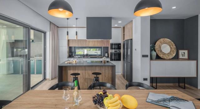 Awesome Home in Banjole With Outdoor Swimming Pool, Wifi and 4 Bedrooms, Забронировать Отель Бизнес-отели Баньоле, 4* 5*