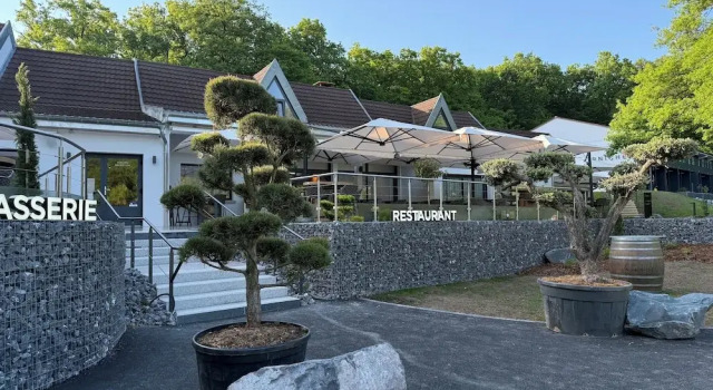 LaCorniche, Book Hotel Contrexeville Vosges