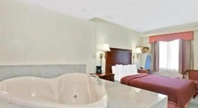 Люкс TraveIodge by Wyndham Parsippany