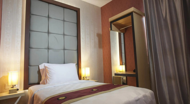 Номер Superior JLES Hotel
