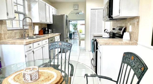 Perfect Family Vacation House with Private Pool, Book Hotel Jupiter Palm Beach County