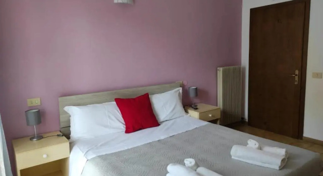 Двухместный номер Standard с балконом Albergo Stella d'Italia