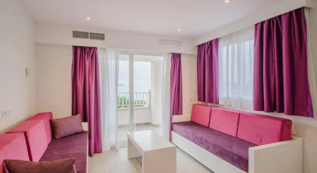 Premium Huoneisto Apartamentos Ponent