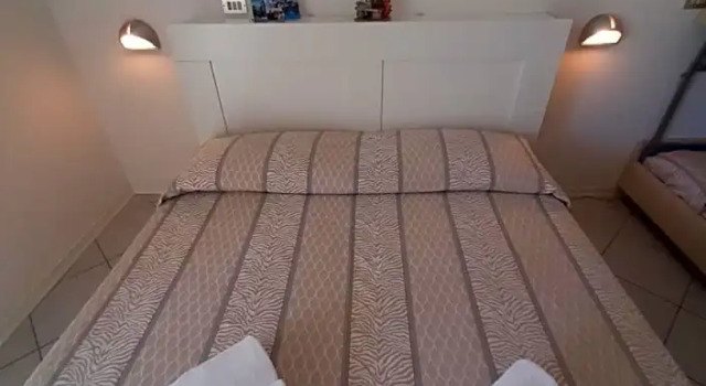 Четырёхместный номер Standard Hotel Kiss