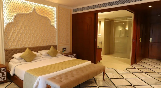 Двухместный номер Luxury с балконом Pratap Mahal Pushkar IHCL SeleQtion