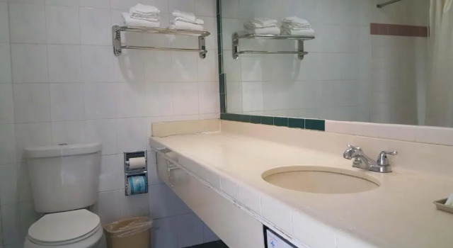 Номер Standard Downey Inn