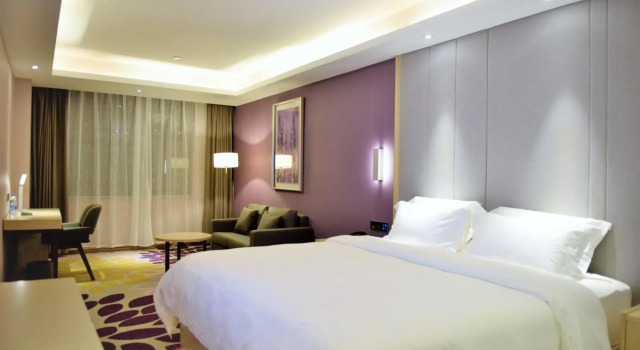 Lavande Hotels·Zhuhai Gongbei Port Fuhuali, Boek Hotel Hotels in Guangdong met parkeren, Parkeren