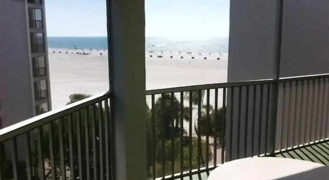 Апартаменты с 2 комнатами Gulfview Manor Resort