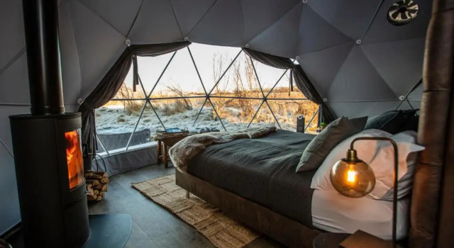 Купол Deluxe Reykjavik Domes