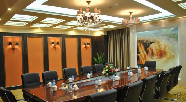 Forest Hotel Zunyi, Varaa Hotelli Zunyi Guizhou