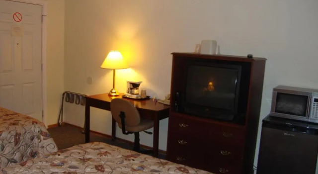 Четырёхместный номер Standard Royal Napanee Inn