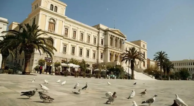 Aegean View - Seaside Apartment in Syros, Book Apartment Azolimnos Syros
