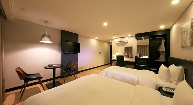 Номер Deluxe Kobos Hotel