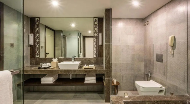 Silver Waves Resort & Spa - Daman, Buchen Sie Resort Daman Gujarat