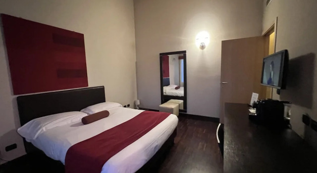 Номер Standard OneMhotel