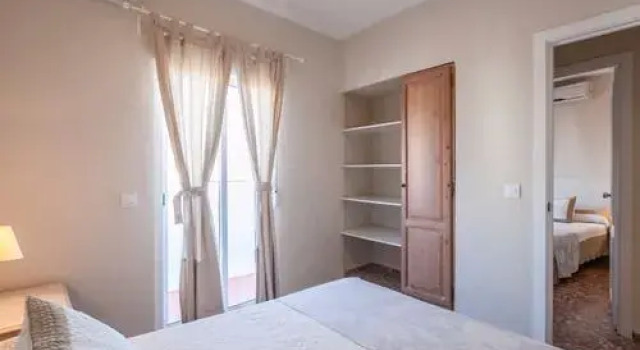 Holi-Rent Hob Apartamento 40, Забронировать Апартаменты/квартира Севилья провинция Севилья, рядом с La Torre de Don Fadrique
