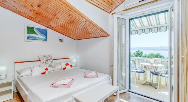 Brač Mladineo Studio A1 300mt From sea, Prenota Appartamento Bol 