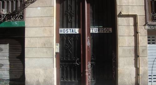 Hostel Turisol, Забронировать Хостел Старый город Барселона, рядом с Приход Св. Августина