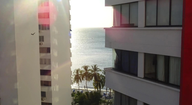 Apartment Overlooking the Beach in El Rodadero