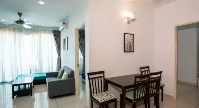 Люкс 2-bedroom condo with free parking on premises.