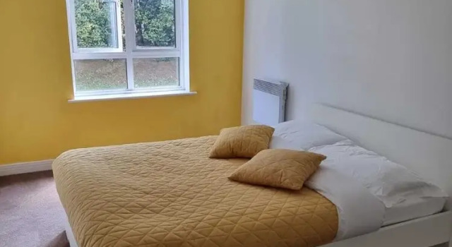 London City Stays - Modern 2 Bedroom Apartment With Free Parking AND GYM Access
