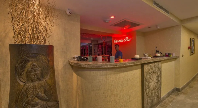 Grand Tahir Restaurant, Забронировать Отель Фатих Стамбул, рядом с Библиотека Стамбульского университета