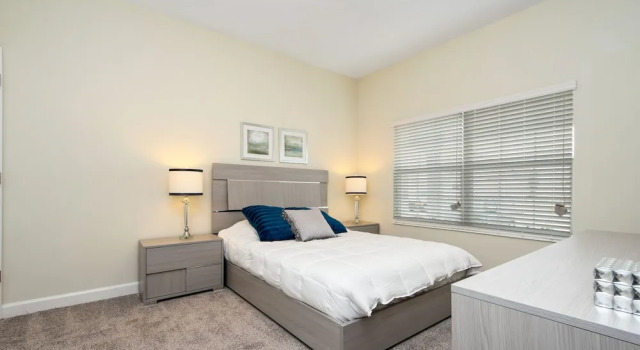 Charming 4Bd w/ Pool @ Storey Lake Resort Orlando 4861, Rezerwuj Ośrodek wypoczynkowy Hotele w Kissimmee z basenem, Basen