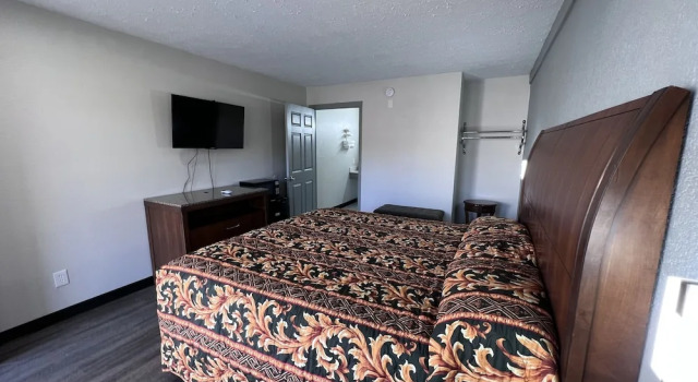 Standard Zimmer Royal Inn