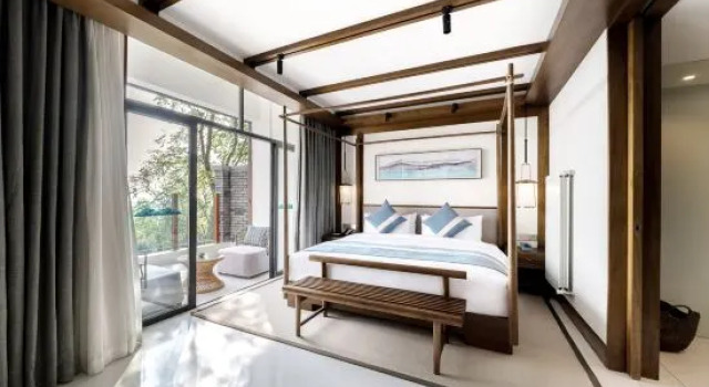 Четырёхместный люкс с 2 комнатами Mount Qingcheng Grand Hotel