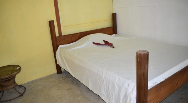 Hostel ISEAMI, Rezerwuj Hostel Hotele w Carate z parkingiem, Parking