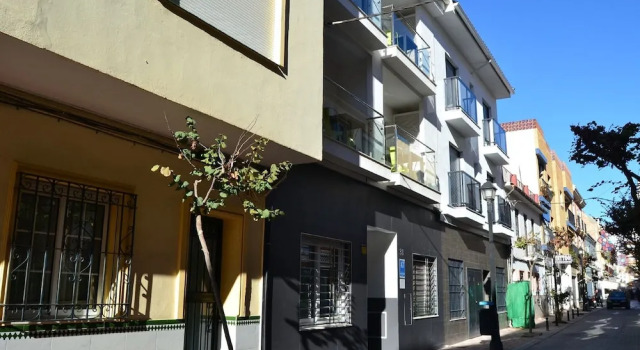 Bnbook Medea Apartments 2, Забронировать Апартаменты/квартира Апартаменты Фуэнхирола, рядом с Salon Varietes Theatre, Апартаменты/квартира