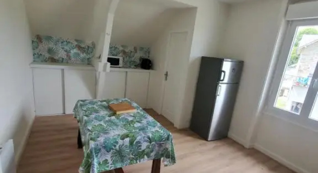 Appartement hauteurs de Tulle, secteur Virevialle, Rezerwuj Apartament Tulle Correze