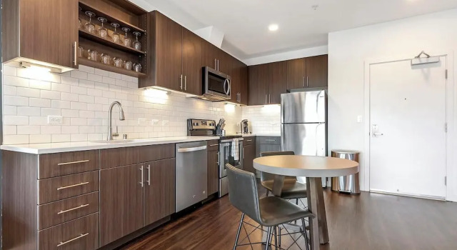 Апартаменты Landing Furnished Apartments - Red Oak