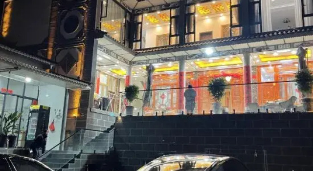 Zhendong Homestay, Prenota Hotel Hotel a Dali con parcheggio, Parcheggio