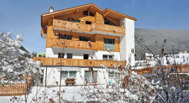 Apartment 4 Holiday - Cesa Leni